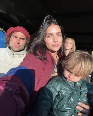 Zaira Nara enjoyed an exotic vacation with her partner Jakob Von Plessen and their two children.  Photo/Instagram: zaira.nara