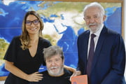 Lula, Janja and Marcelo Rubens Paiva